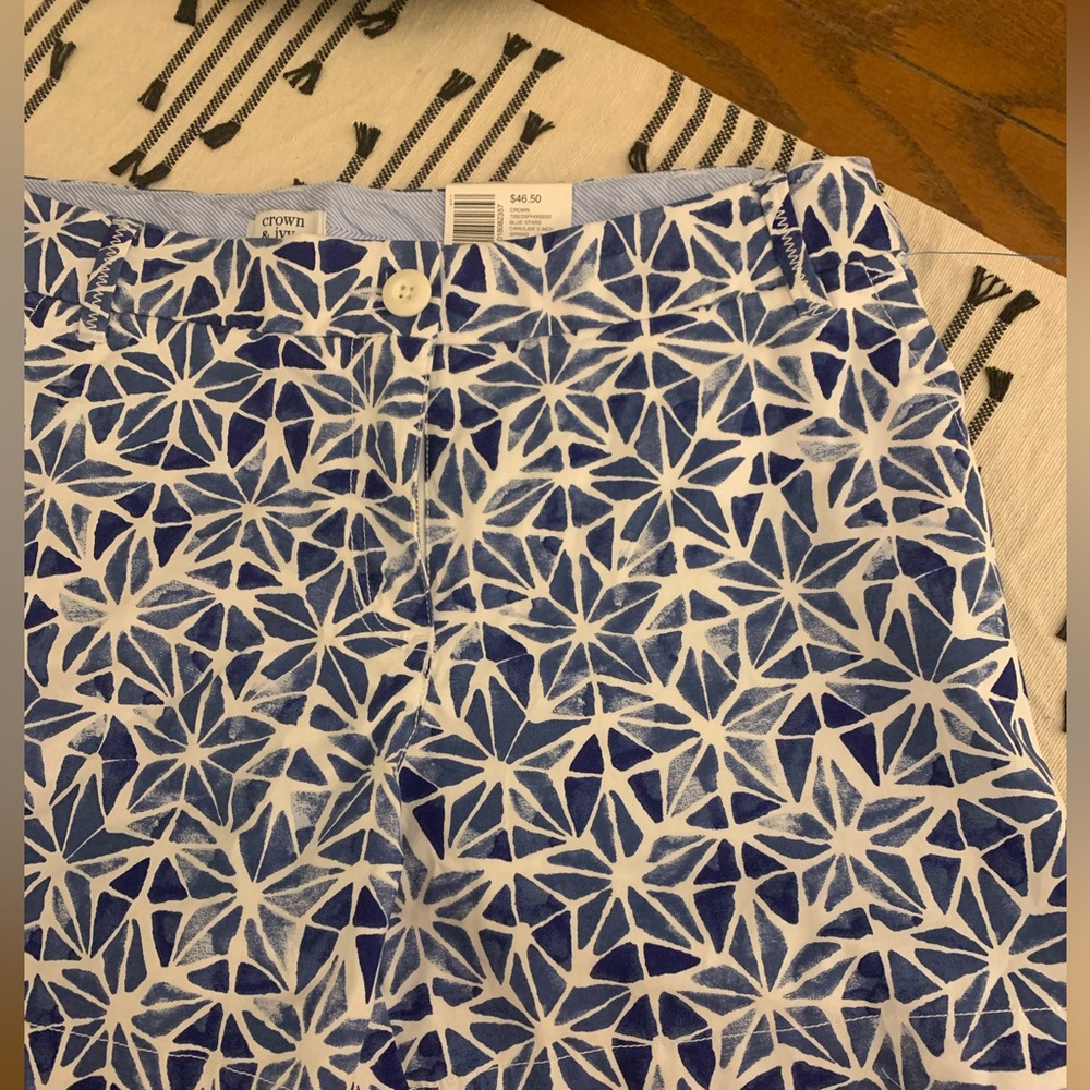 Chic Crown & Ivy shorts with blue and white star, stained glass design.
